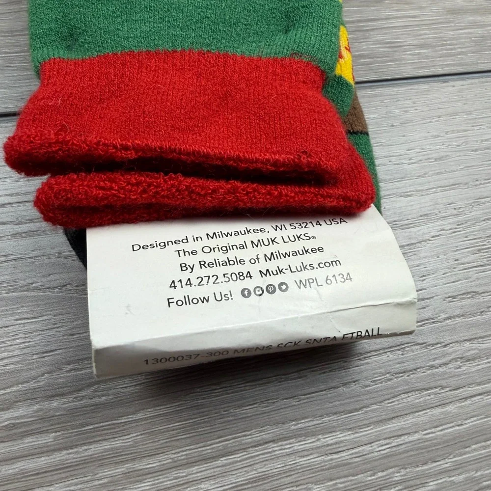 MUK LUKS Mens Thermal Crew Socks Santa Football Christmas Green Red 9-12